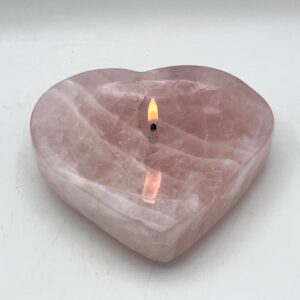 Rose Quartz Heart Rock Oil Candle. Includes starter oil pack.