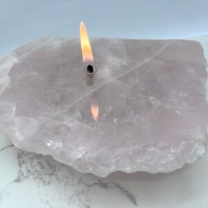 Rose Quartz Rock Oil Candle Lamp. Includes starter oil pack